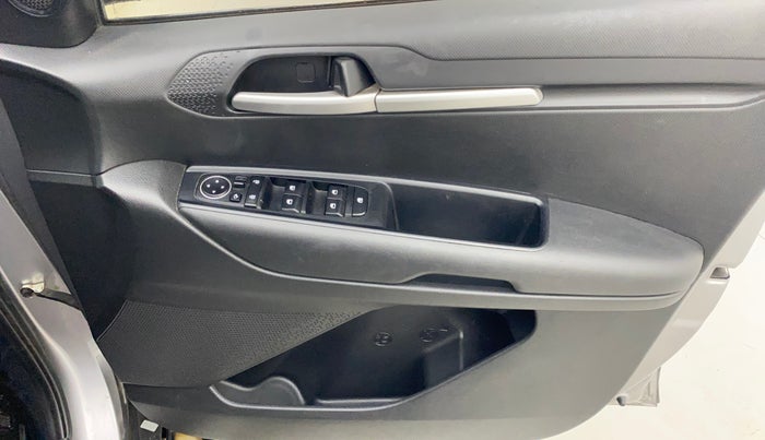 2021 KIA SONET HTK PLUS 1.5, Diesel, Manual, 79,694 km, Driver Side Door Panels Control