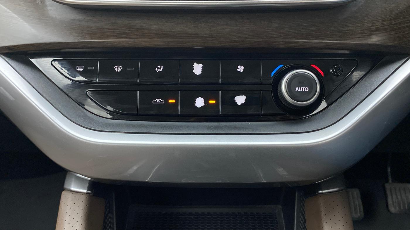 2019 Tata Harrier XZ 2.0L, Diesel, Manual, 84,497 km, Automatic Climate Control