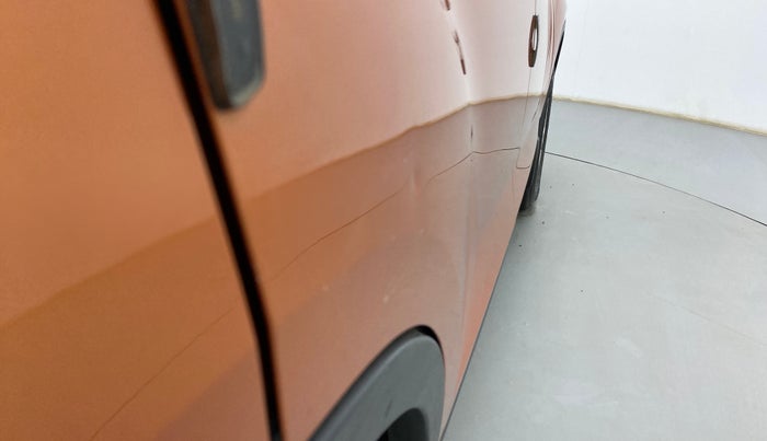 2019 Tata Harrier XZ 2.0L, Diesel, Manual, 84,497 km, Right rear door - Slightly dented