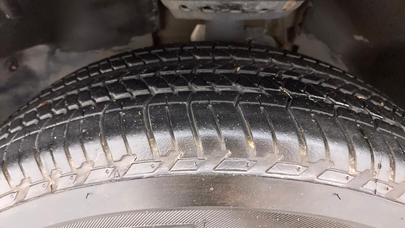 2019 Tata Harrier XZ 2.0L, Diesel, Manual, 84,497 km, Left Front Tyre Tread
