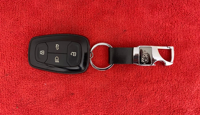 2019 Tata Harrier XZ 2.0L, Diesel, Manual, 84,497 km, Key Close Up