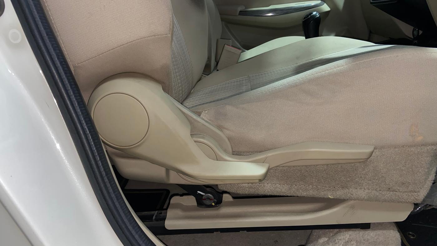 2021 Maruti Dzire ZXI, Petrol, Manual, 21,498 km, Driver Side Adjustment Panel
