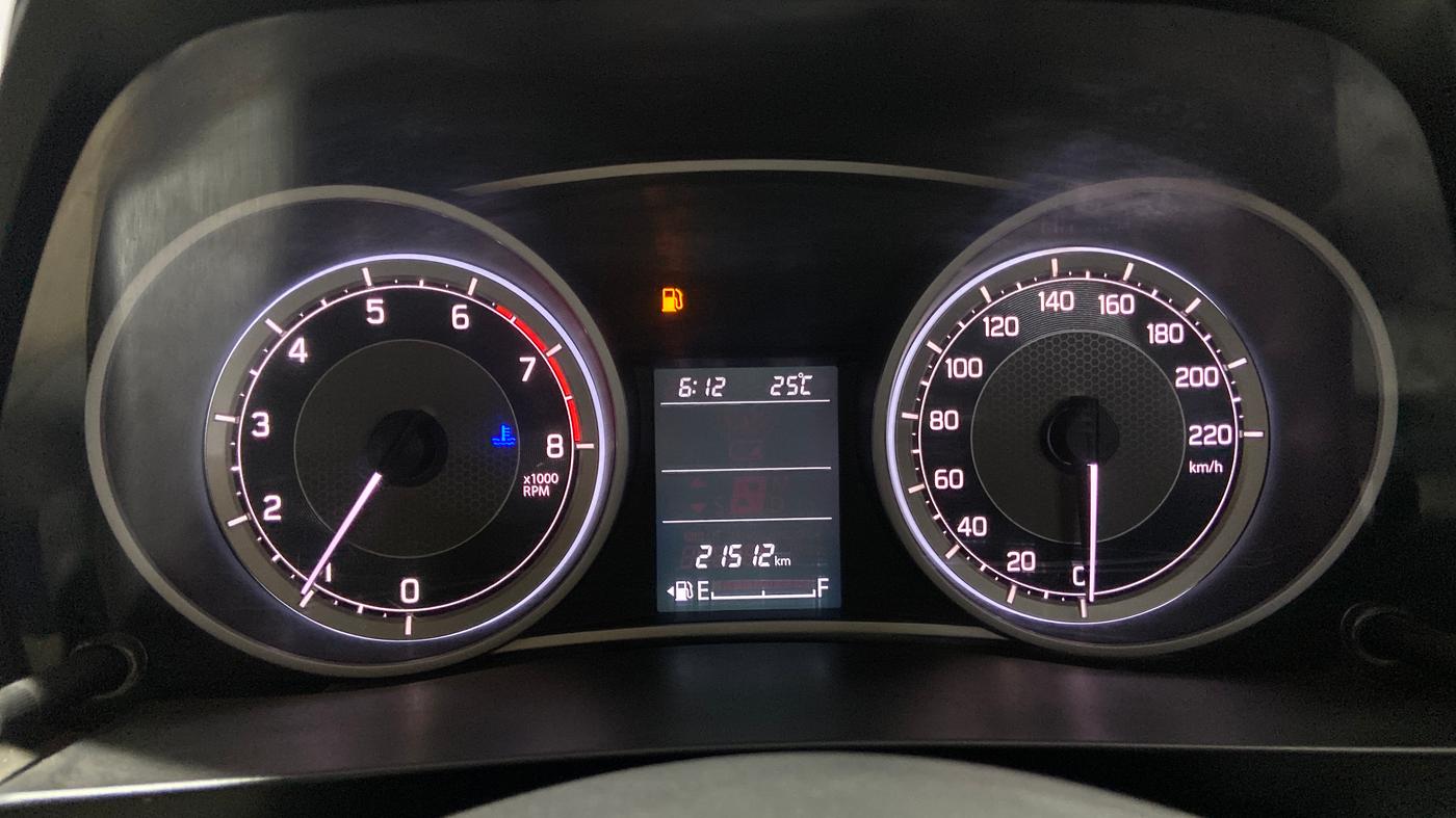 2021 Maruti Dzire ZXI, Petrol, Manual, 21,498 km, Odometer Image