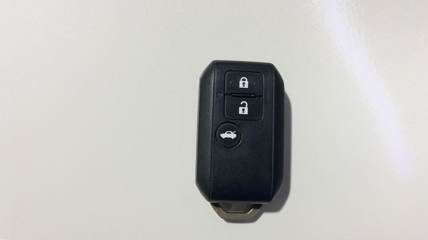 2021 Maruti Dzire ZXI, Petrol, Manual, 21,498 km, Key Close Up