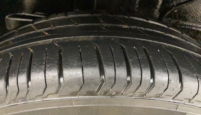 2023 Tata PUNCH ADVENTURE MT, Petrol, Manual, 29,621 km, Right Rear Tyre Tread