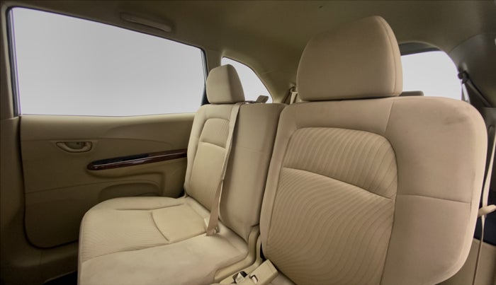 2015 Honda Mobilio 1.5 S I VTEC, Petrol, Manual, 25,110 km, Right Side Door Cabin View