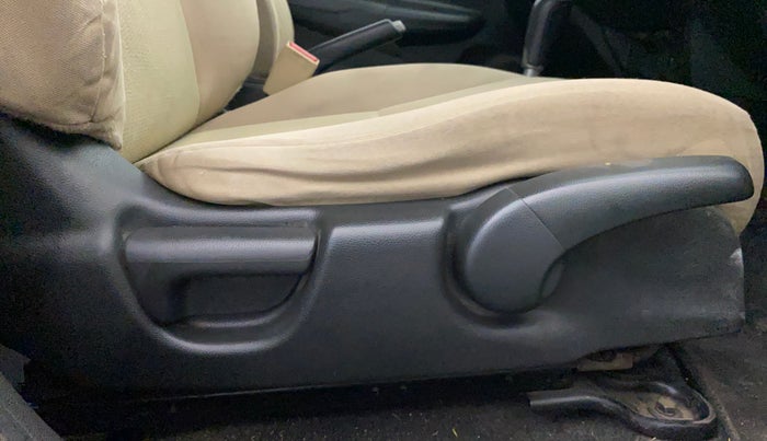 2015 Honda Jazz 1.2L I-VTEC V AT, Petrol, Automatic, 86,172 km, Driver Side Adjustment Panel