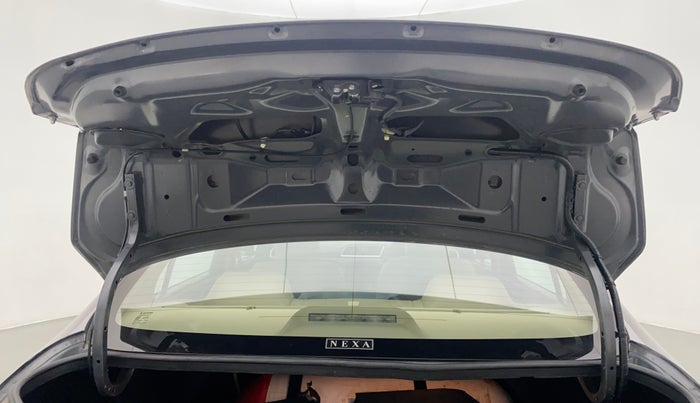 2017 Maruti Ciaz ZETA 1.4  MT PETROL, CNG, Manual, 49,761 km, Boot Door Open