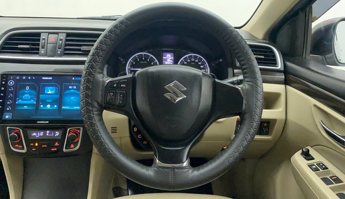 2017 Maruti Ciaz ZETA 1.4  MT PETROL, CNG, Manual, 49,761 km, Steering Wheel Close Up