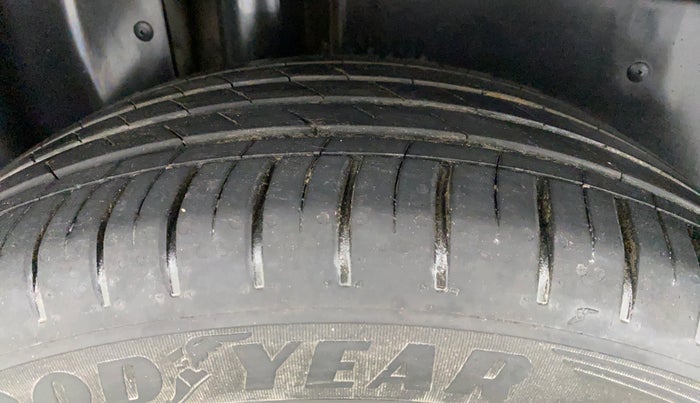 2021 MG HECTOR SHARP CVT, Petrol, Automatic, 21,025 km, Right Rear Tyre Tread