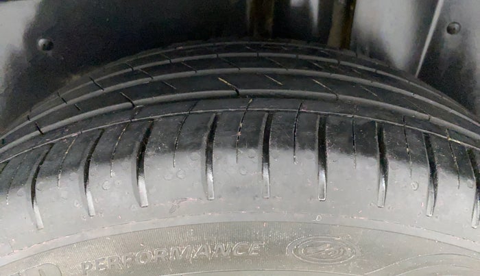 2021 MG HECTOR SHARP CVT, Petrol, Automatic, 21,025 km, Left Rear Tyre Tread