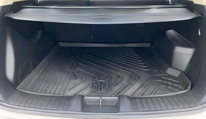 2021 MG HECTOR SHARP CVT, Petrol, Automatic, 21,025 km, Boot Inside