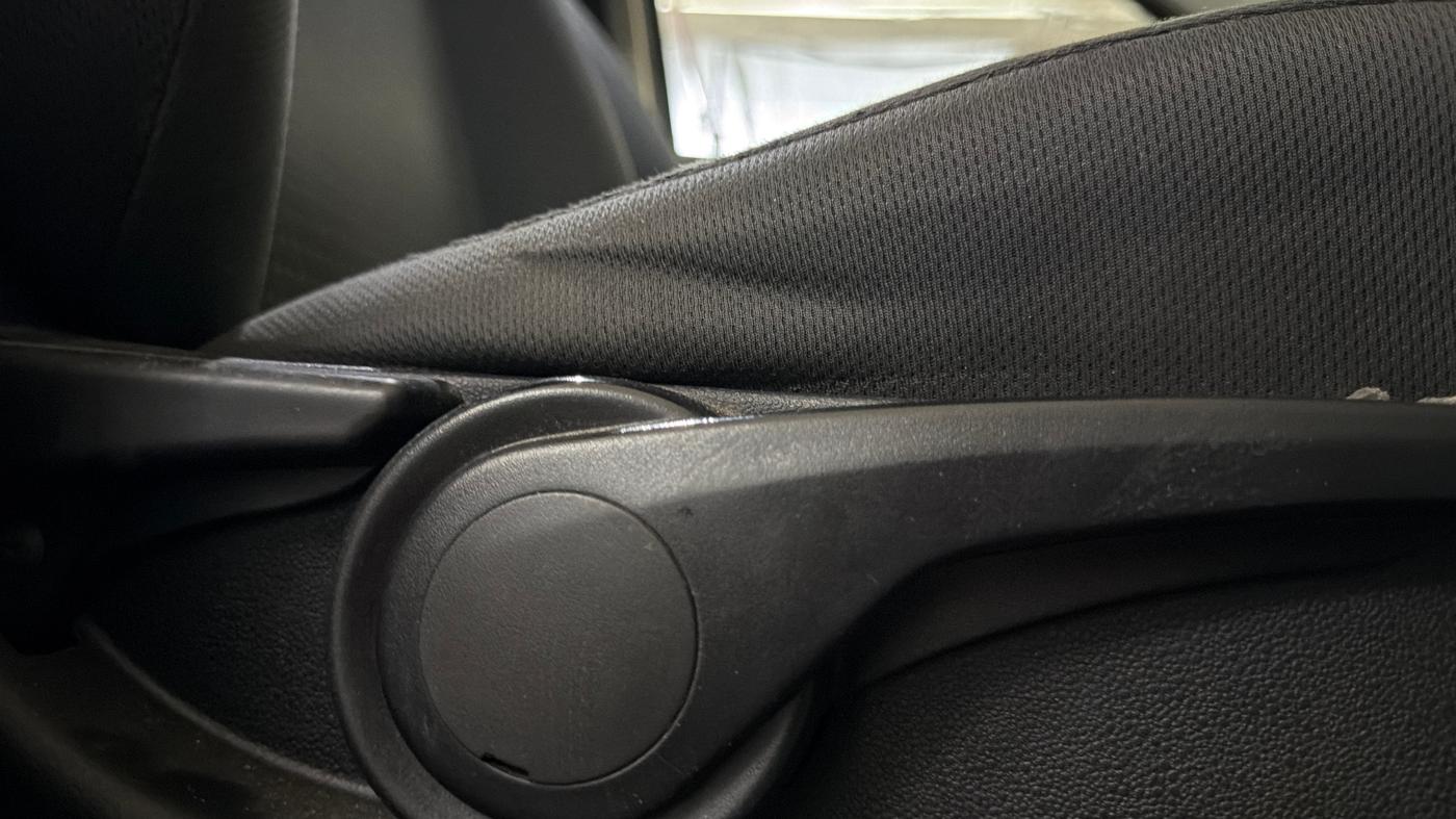 2018 Tata Tiago XZA PETROL, Petrol, Automatic, 38,100 km, Driver Side Adjustment Panel