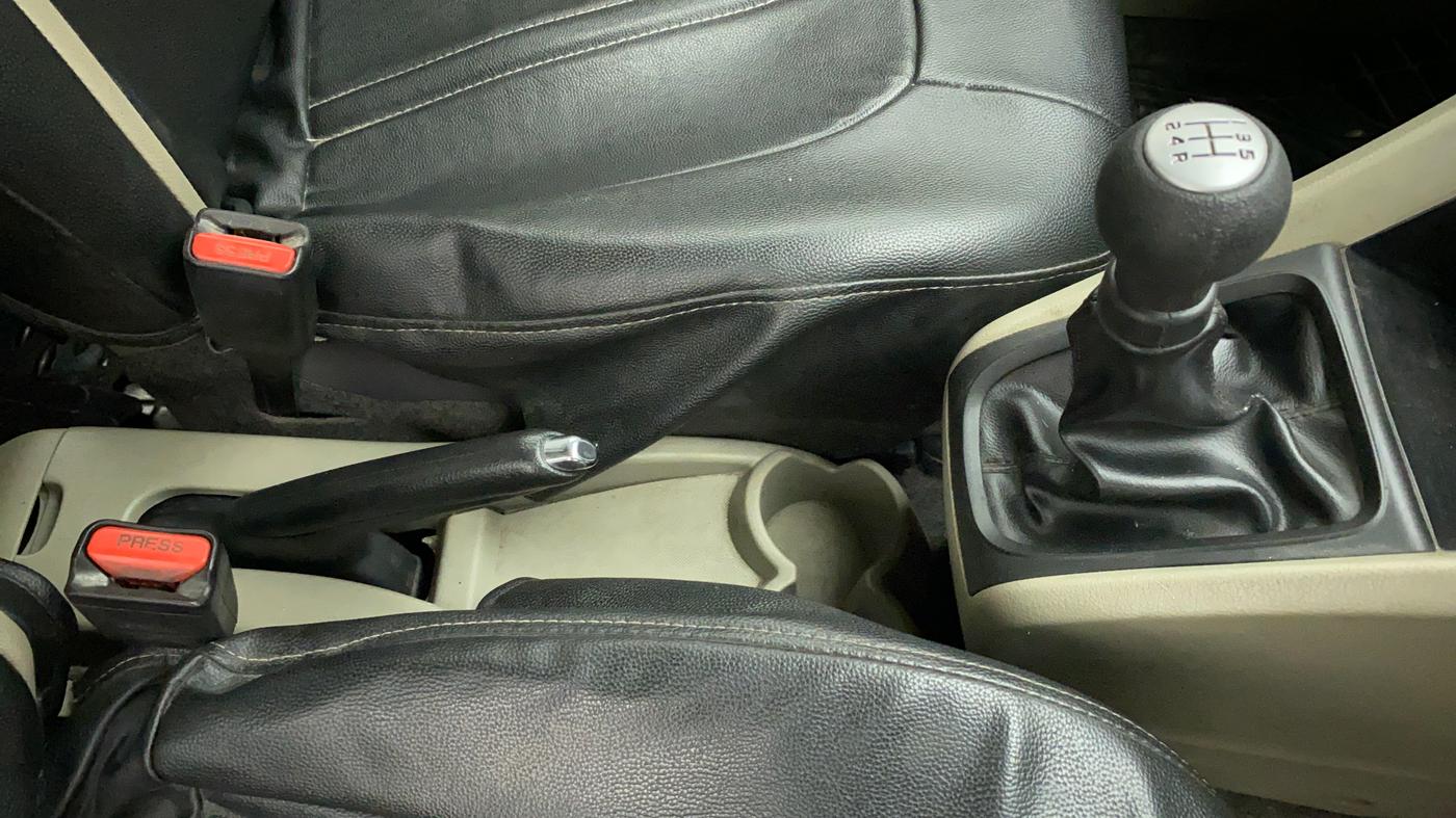 2017 Maruti Celerio ZXI, CNG, Manual, 83,792 km, Gear Lever