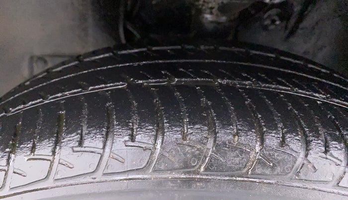 2019 Maruti New Wagon-R VXI 1.0, Petrol, Manual, 39,808 km, Left Front Tyre Tread