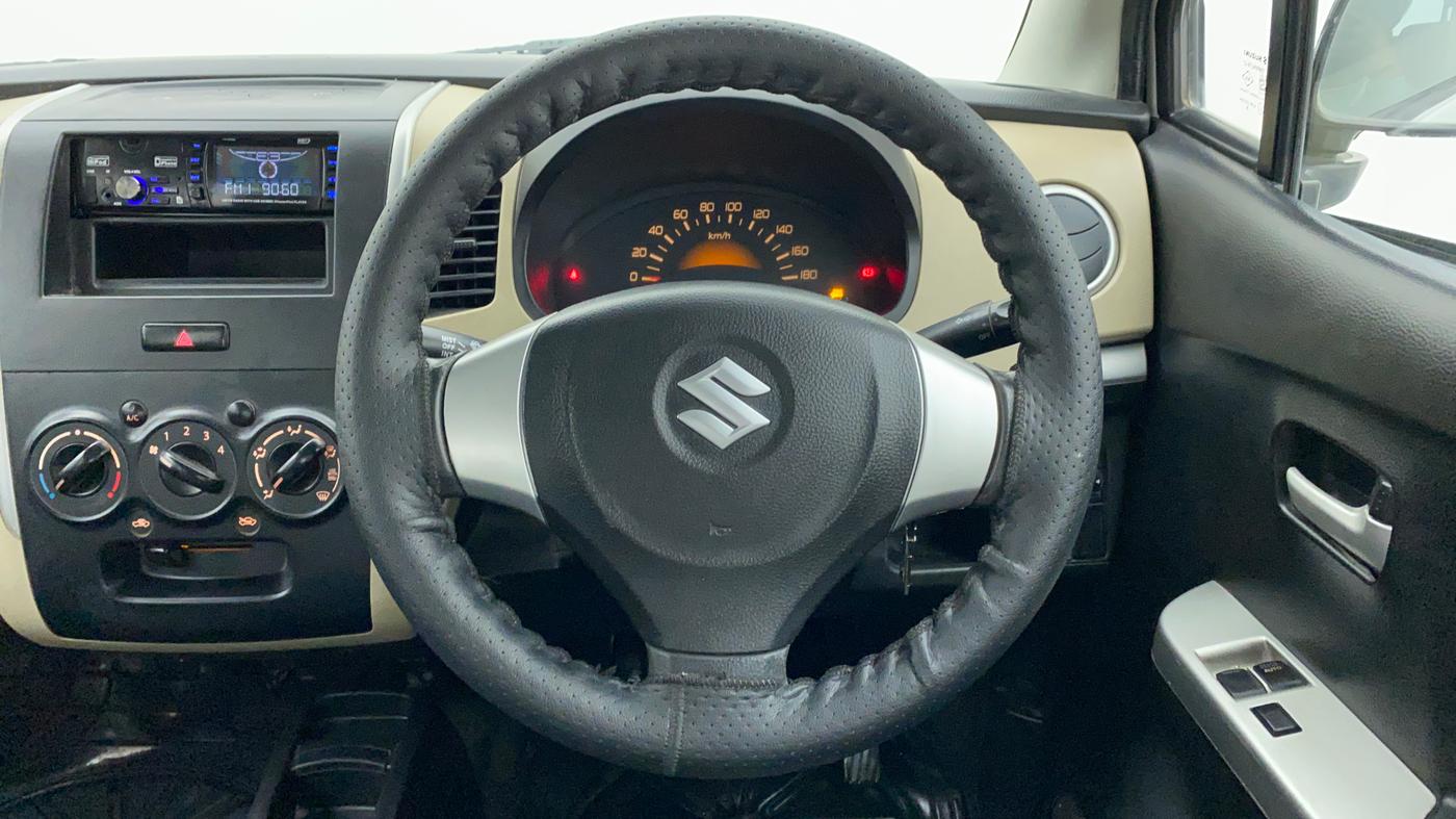 2018 Maruti Wagon R 1.0 LXI CNG, CNG, Manual, 83,254 km, Steering Wheel Close Up