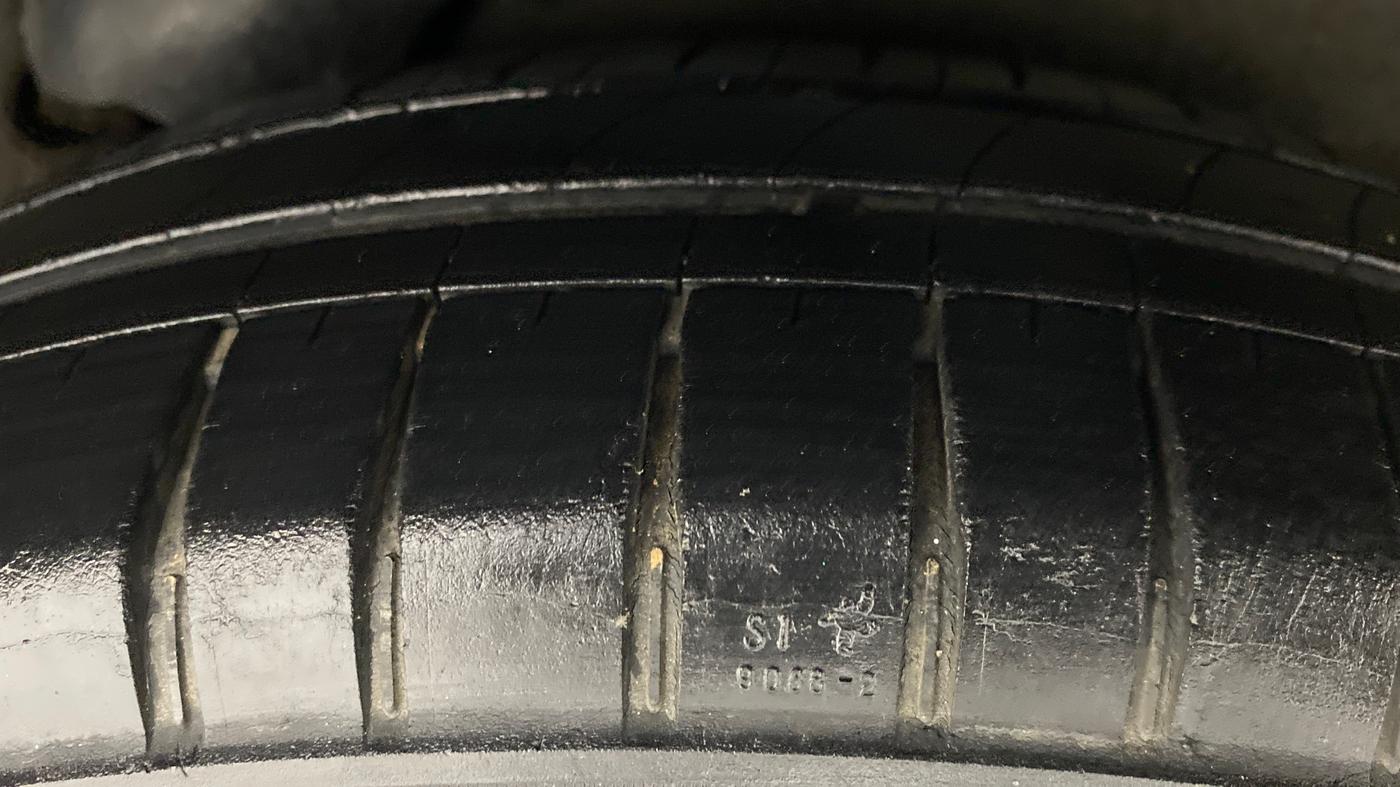 2011 Hyundai i10 SPORTZ 1.2 AT KAPPA2, Petrol, Automatic, 96,788 km, Left Rear Tyre Tread