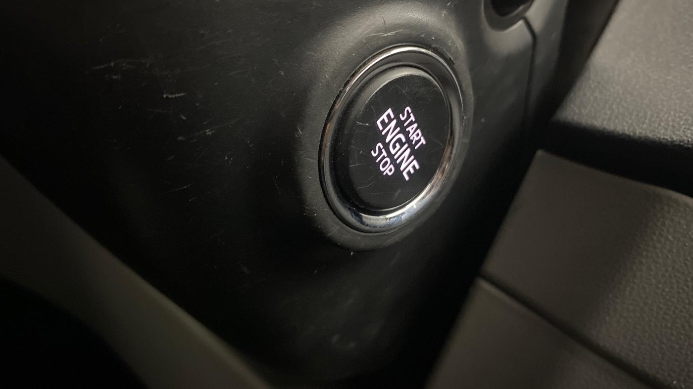 2022 Skoda KUSHAQ STYLE 1.5L TSI MT, Petrol, Manual, 95,350 km, Keyless Start/ Stop Button