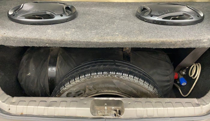 2016 Datsun Redi Go S, CNG, Manual, 72,643 km, Boot Inside