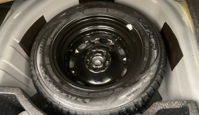 2018 Skoda Rapid STYLE 1.5 TDI AT, Diesel, Automatic, 1,26,383 km, Spare Tyre