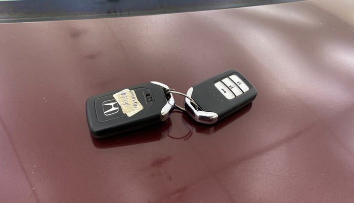 2014 Honda City 1.5L I-VTEC VX, Petrol, Manual, 48,880 km, Key Close Up