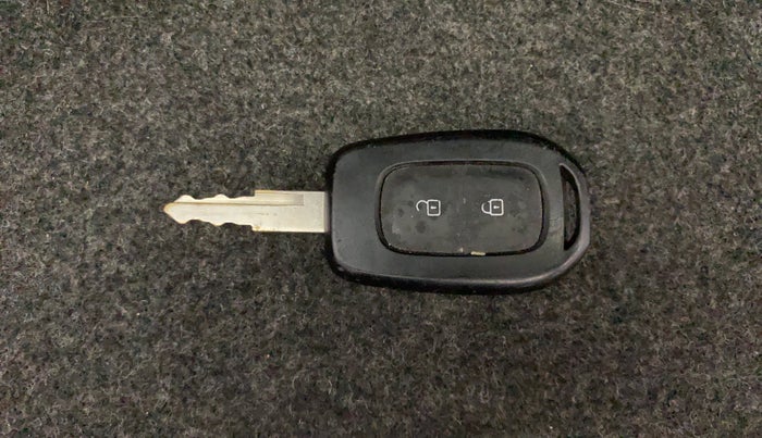 2016 Renault Kwid RXT 0.8, Petrol, Manual, 52,013 km, Key Close Up