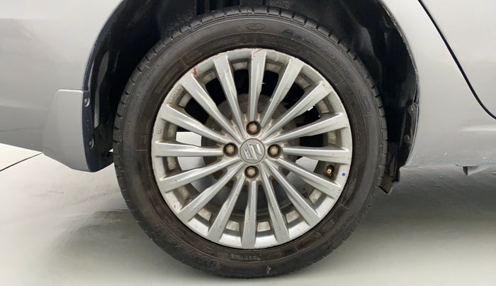 2017 Maruti Ciaz ZXI+ AT, Petrol, Automatic, 53,494 km, Right Rear Wheel