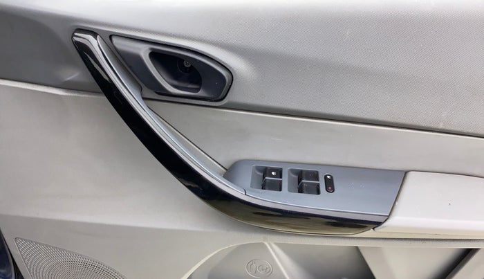 2020 Tata TIGOR XM PETROL, Petrol, Manual, 89,732 km, Driver Side Door Panels Control