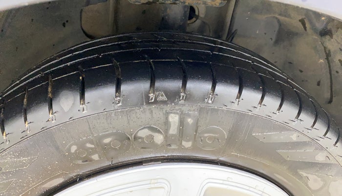 2020 Tata TIGOR XM PETROL, Petrol, Manual, 89,732 km, Right Front Tyre Tread