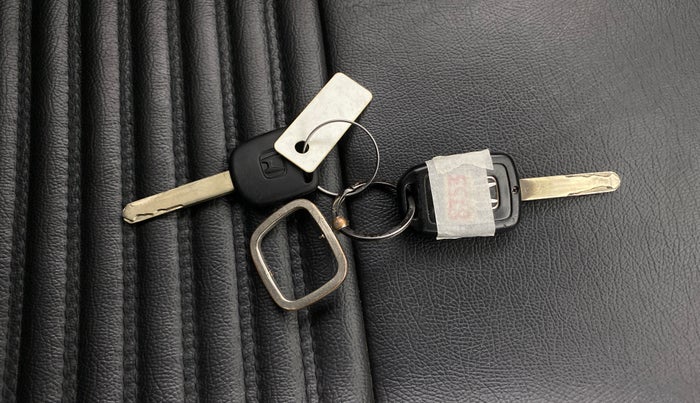 2016 Honda Jazz 1.2L I-VTEC V AT, Petrol, Automatic, 48,509 km, Key Close Up