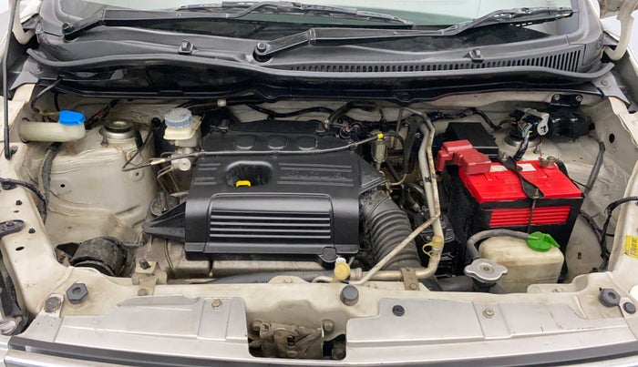 2015 Maruti Wagon R 1.0 VXI, Petrol, Manual, 1,11,487 km, Engine View