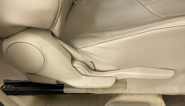 2020 Maruti Dzire VXI, Petrol, Manual, 16,178 km, Driver Side Adjustment Panel