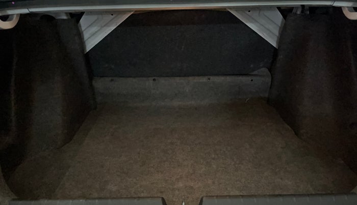 2017 Honda City 1.5L I-VTEC VX CVT, Petrol, Automatic, 66,064 km, Boot Inside