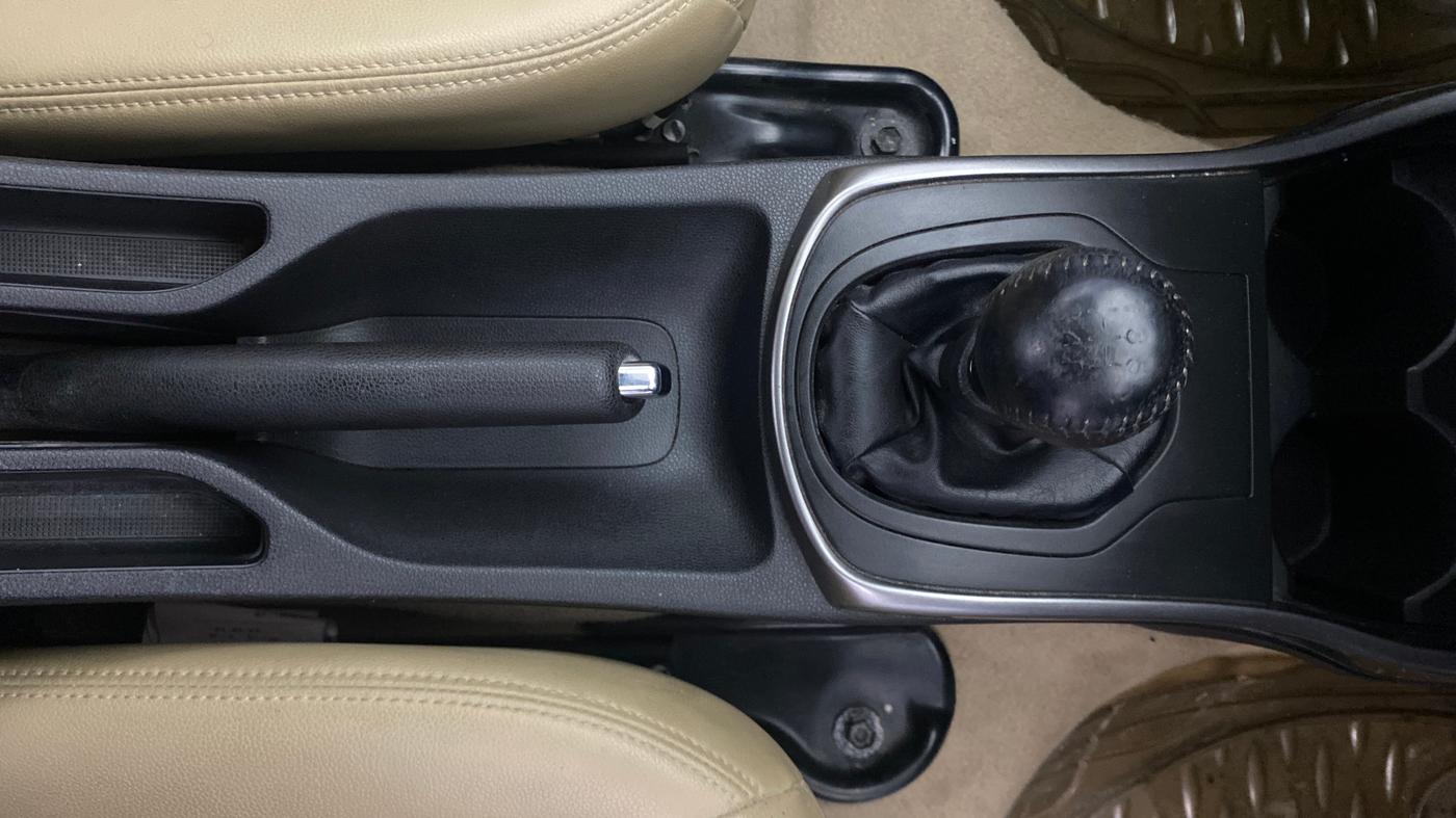 2014 Honda City 1.5L I-VTEC VX, Petrol, Manual, 60,508 km, Gear Lever
