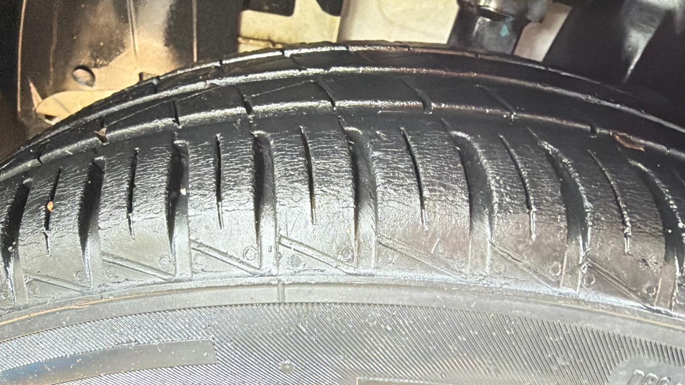 2022 Renault Kwid NEOTECH RXL 0.8, Petrol, Manual, 17,904 km, Left Front Tyre Tread