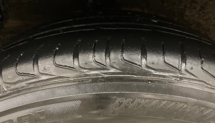 2021 KIA SONET GTX PLUS 1.5 AT, Diesel, Automatic, 94,312 km, Right Rear Tyre Tread