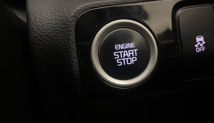 2021 KIA SONET GTX PLUS 1.5 AT, Diesel, Automatic, 94,312 km, Keyless Start/ Stop Button