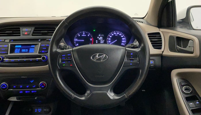 2014 Hyundai Elite i20 ASTA 1.4 CRDI, Diesel, Manual, 1,07,145 km, Steering Wheel Close Up