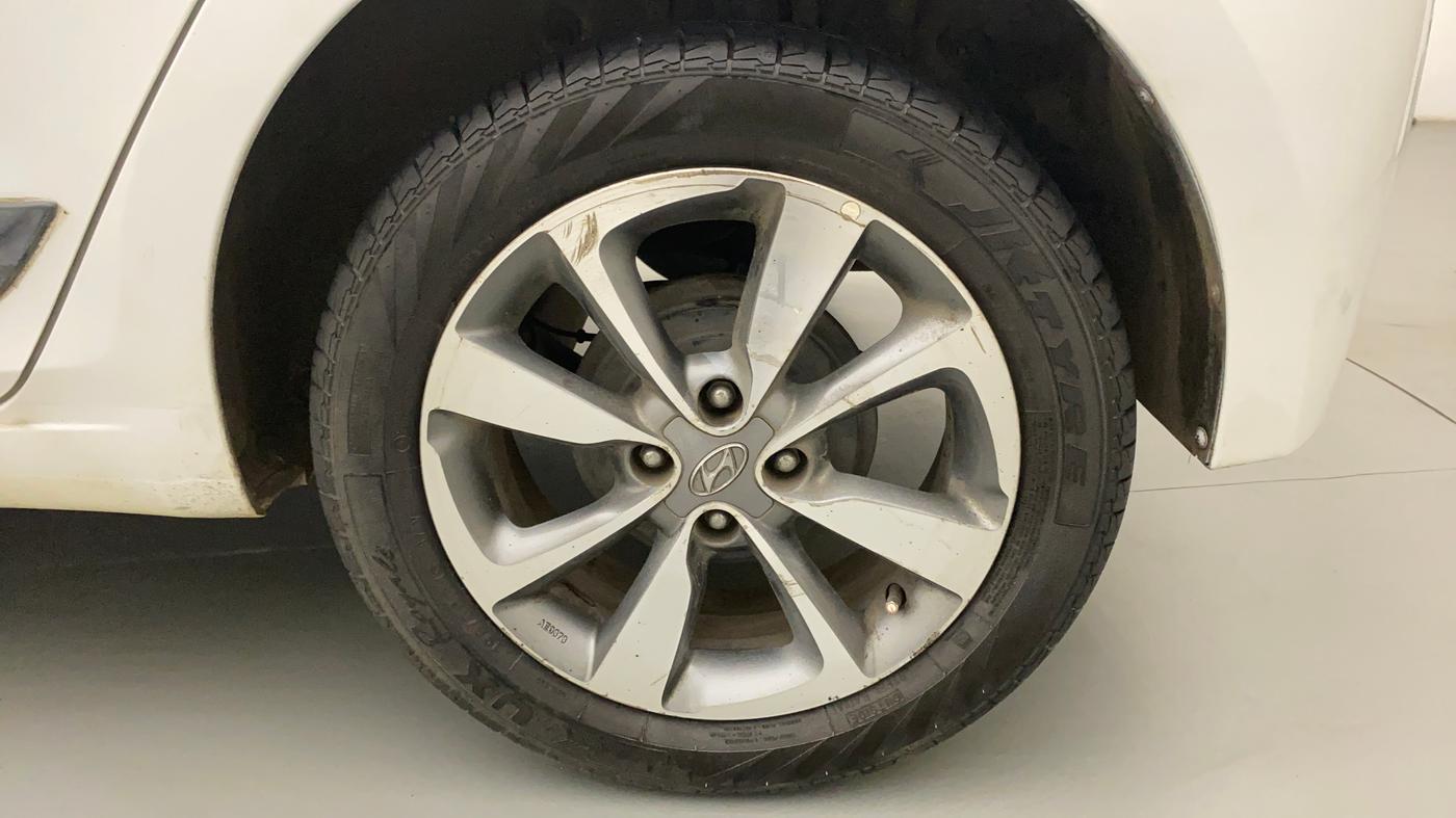 2014 Hyundai Elite i20 ASTA 1.4 CRDI, Diesel, Manual, 1,07,145 km, Left Rear Wheel