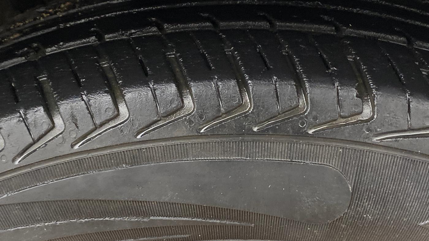 2019 Renault Kwid RXT 1.0 (O), Petrol, Manual, 60,583 km, Right Front Tyre Tread