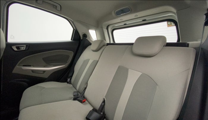 2016 Ford Ecosport TREND 1.5L DIESEL, Diesel, Manual, 40,959 km, Right Side Rear Door Cabin