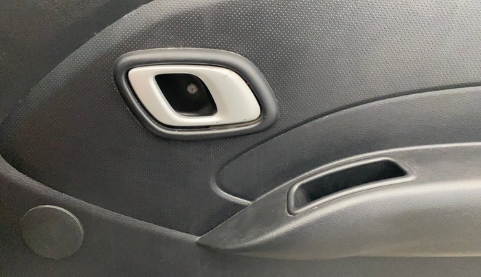 2019 Datsun Redi Go T(O) 1.0, Petrol, Manual, 34,193 km, Driver Side Door Panels Control