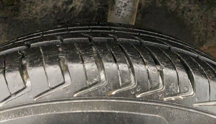 2019 Datsun Redi Go T(O) 1.0, Petrol, Manual, 34,193 km, Left Rear Tyre Tread