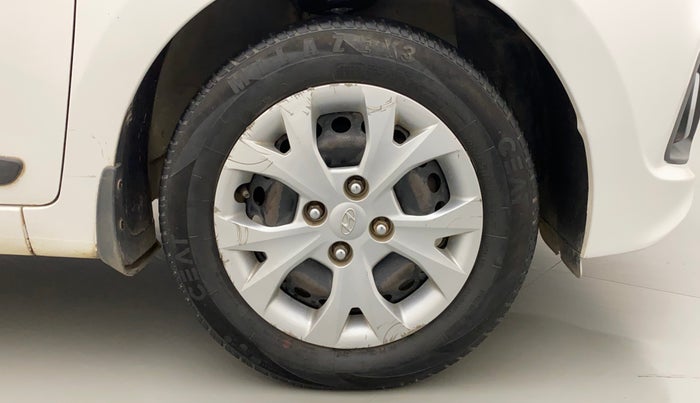 2014 Hyundai Grand i10 SPORTZ 1.2 KAPPA VTVT, Petrol, Manual, 81,425 km, Right Front Wheel