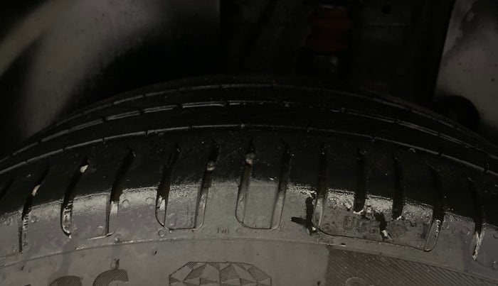2020 KIA SELTOS GTX PLUS AT 1.5 DIESEL, Diesel, Automatic, 1,22,874 km, Left Rear Tyre Tread