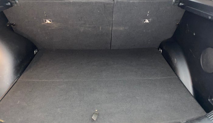 2020 KIA SELTOS GTX PLUS AT 1.5 DIESEL, Diesel, Automatic, 1,22,874 km, Boot Inside