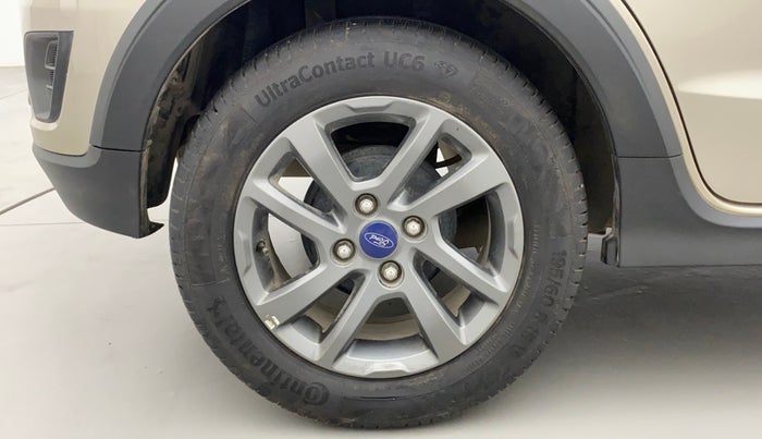 2018 Ford FREESTYLE TITANIUM 1.5 DIESEL, Diesel, Manual, 95,858 km, Right Rear Wheel