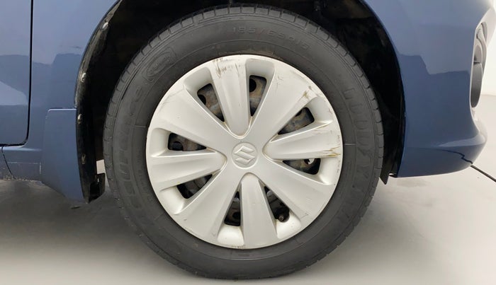 2016 Maruti Ertiga VXI, Petrol, Manual, 45,521 km, Right Front Wheel
