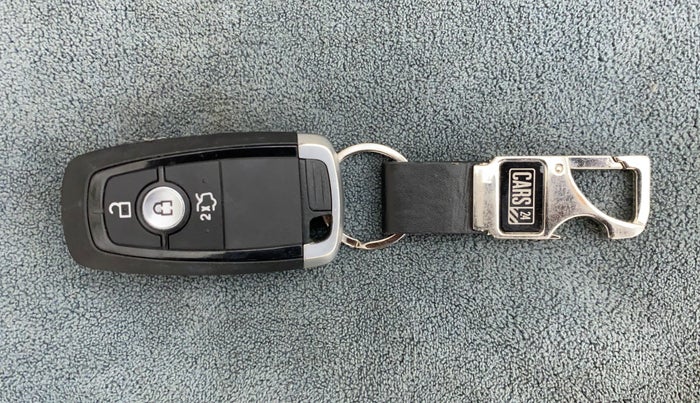 2018 Ford FREESTYLE TITANIUM PLUS 1.2 PETROL, Petrol, Manual, 66,817 km, Key Close Up