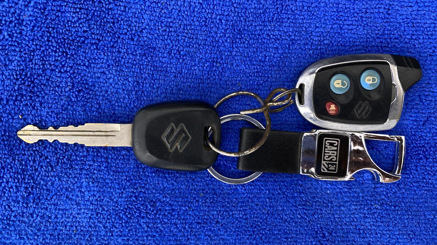 2012 Maruti Wagon R 1.0 LXI, Petrol, Manual, 20,481 km, Key Close Up